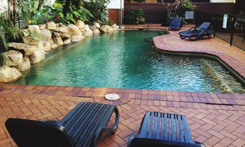 Custom pool design