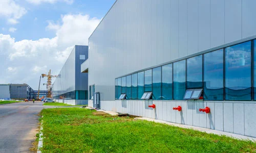 Steel-frame commercial houses